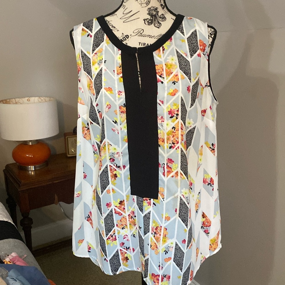 Cabi Sleeveless Grosgrain Blouse, size medium